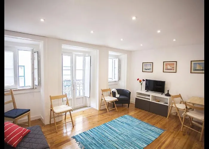 Apartment Bairro Alto - 2nd Floor *