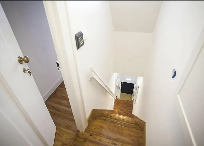 Bairro Alto - 2nd Floor Apartment Lisbon